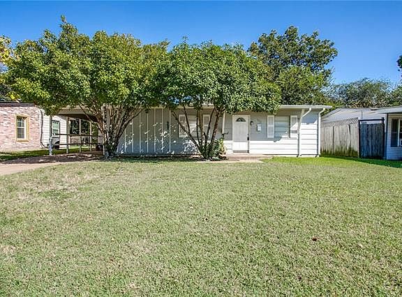 2nd image of 902 Leyenda Dr