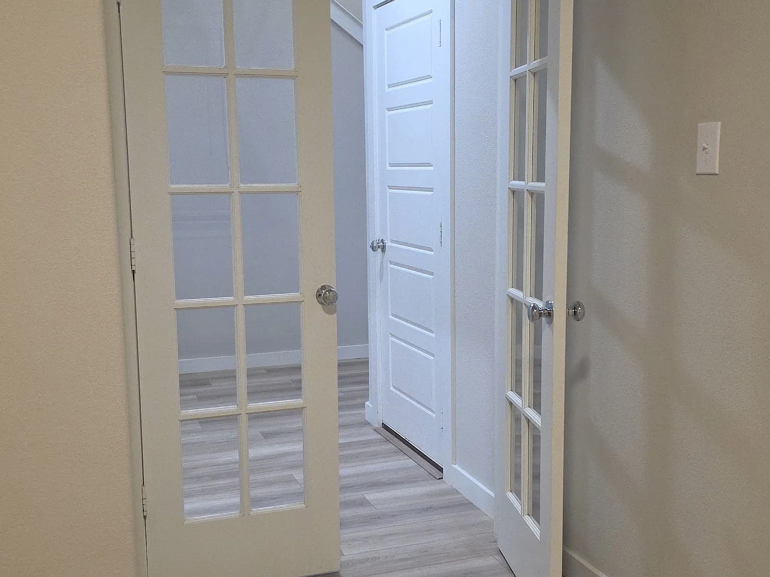 4 bed, 3.5 bath, 2535 sqft, $2,500 — Photo 3