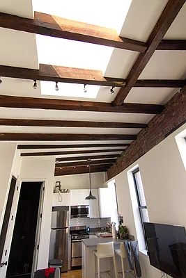 Rented by Nolita Group | media 29