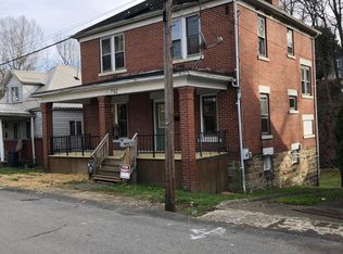 702 Oliver Ave, Fairmont, WV 26554