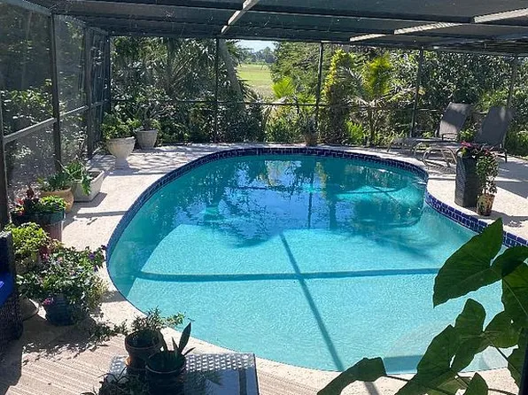 2230 SE Country Club Ln, Stuart, FL 34996