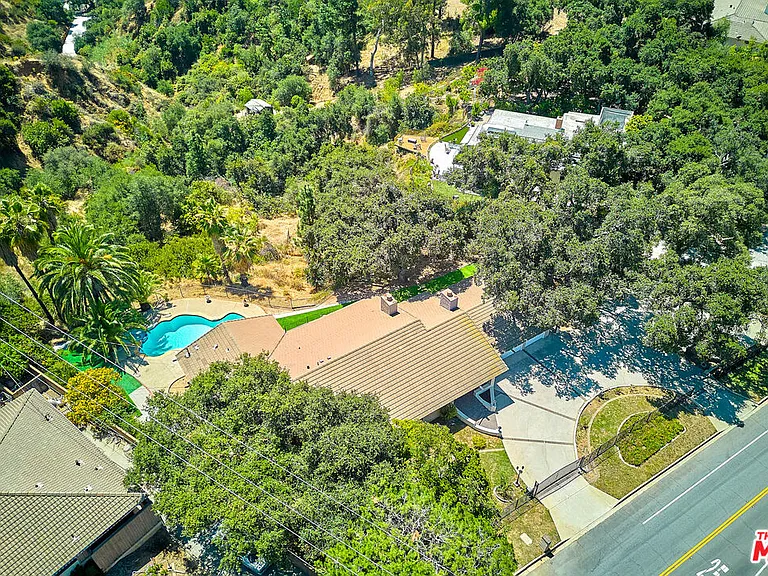 140 Mount Olive Dr — Photo 53