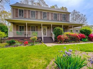 3903 Waldenbrook Rd, Greensboro, NC 27407