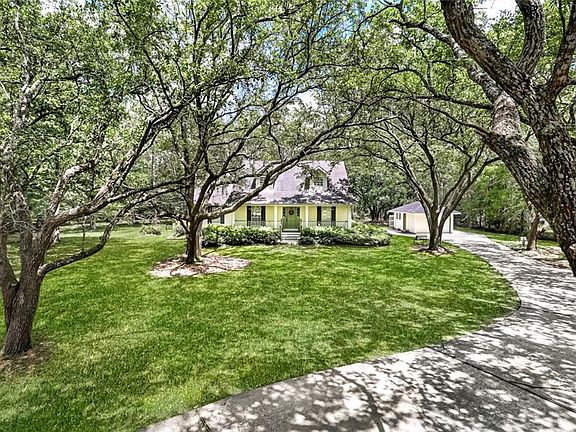 2nd image of 25505 Little Fawn Dr
