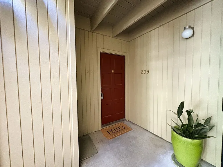 505 Cypress Point Dr #209 — Photo 3