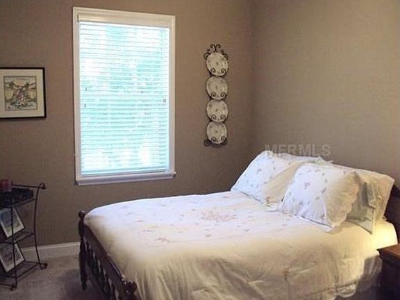 4th image of 604 S Tampania Ave APT B