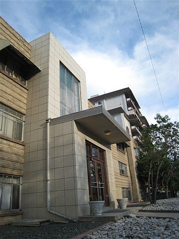 1st image of 1160 Lowell Blvd
