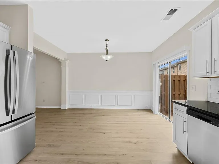 318 Knelston Oak Dr — Photo 13