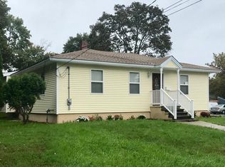 20 Thissell St, Methuen, MA 01844