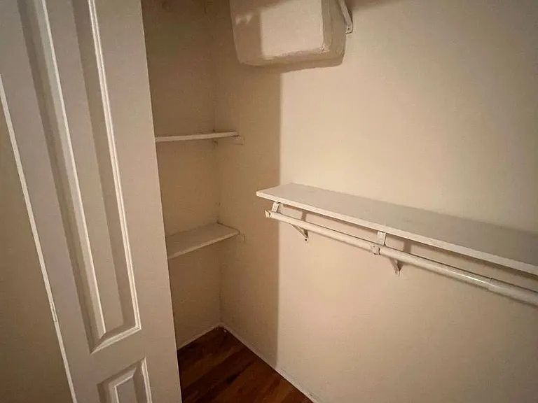 1638 N Western Ave #1 — Photo 11