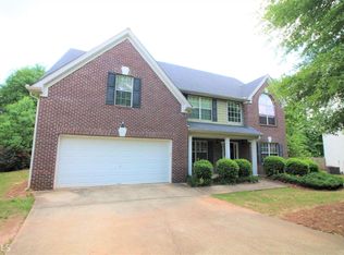 7 Virginia Ave, Sharpsburg, GA 30277