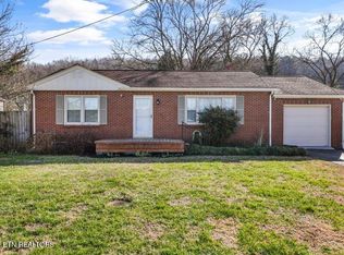 818 Rosedale Ave, Kingston, TN 37763