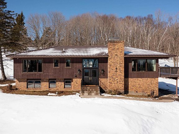 2nd image of 3273 Strand Rd