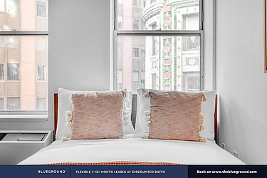 Rented by The Blueground