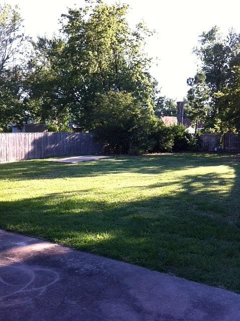 2nd image of 1916 S 109th Ave E
