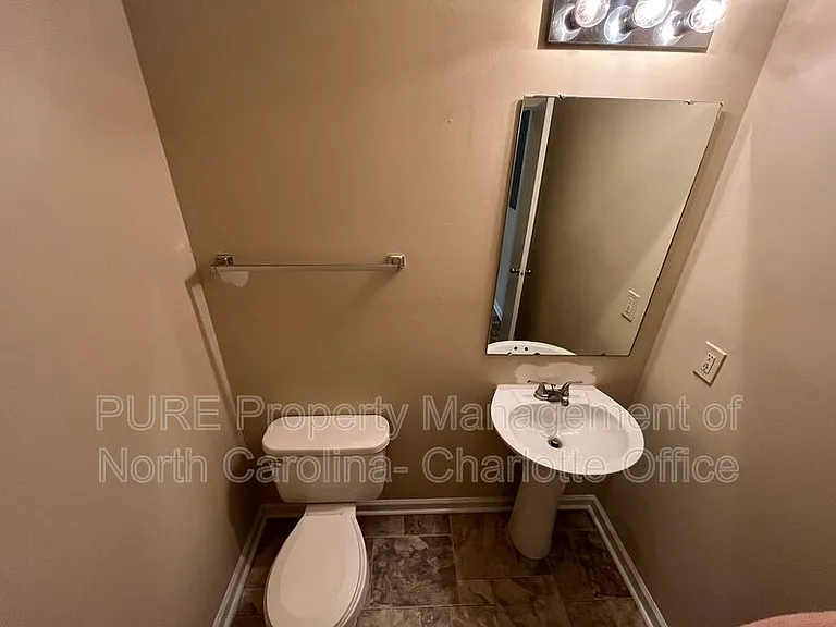 10636 Greatford Ct — Photo 10