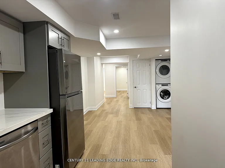 149 Hurst Dr #LOWER — Photo 6