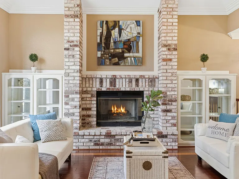 1414 Columbine Way — Photo 8