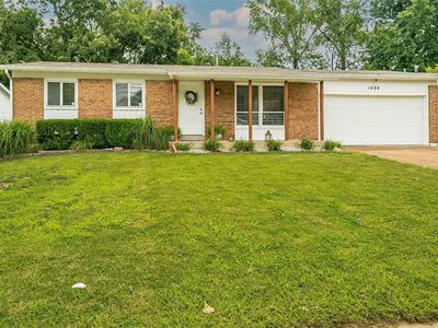 1486 McKelvey Rd, Maryland Heights, MO, 63043