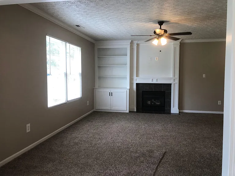 6507 Hunters Creek Blvd — Photo 12