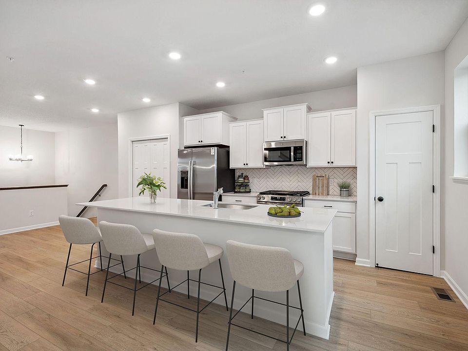 1st image of 2752 Kepler Ave NE