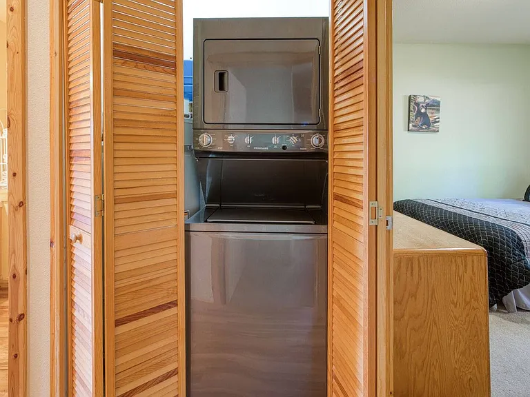 12595 Northwoods Blvd #1 — Photo 5