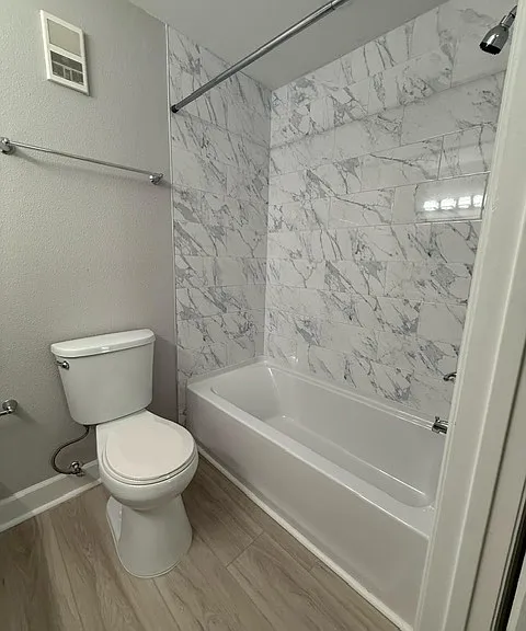 Spring Lake Apartments — Photo 153