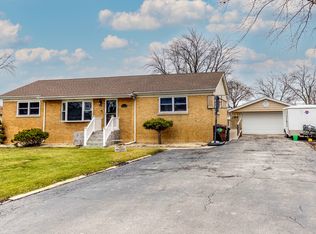 7935 S 85th Ave, Justice, IL