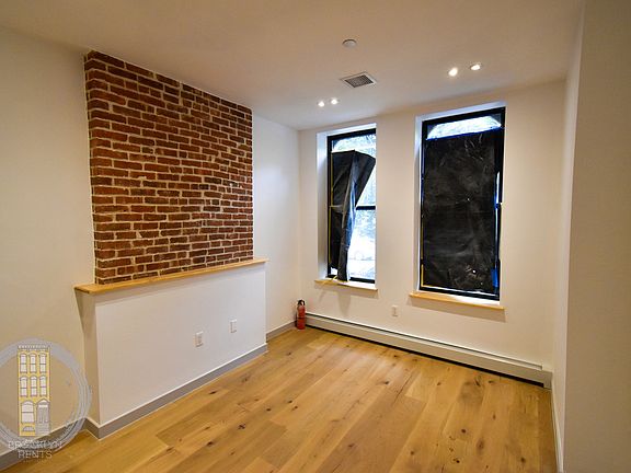 4th image of 750 Macdonough St #1AA