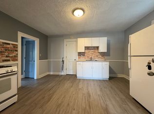 136 E Liberty St #2F, Waterbury, CT 06706