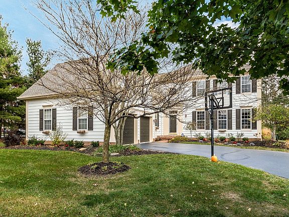 2nd image of 5086 Ederton Pl