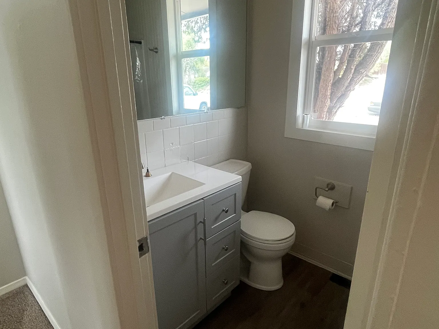 2 bed, 819 sqft, $2,100 — Photo 3