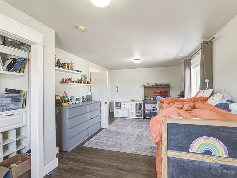 317 Meadow Dr — Photo 19
