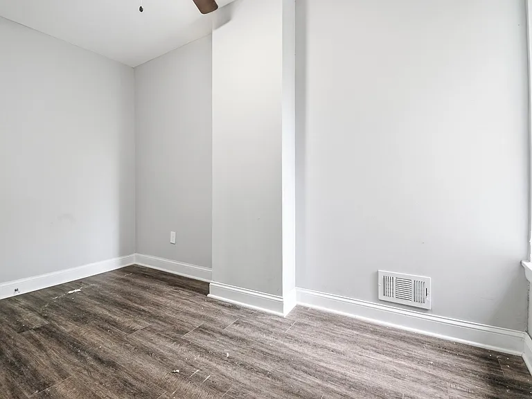1440 Aisquith St — Photo 16
