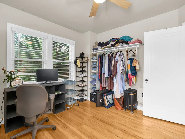 755 N Bellaire St — Photo 18