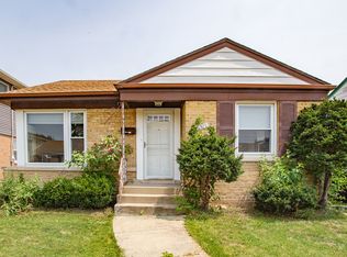 7301 N McVicker Ave, Chicago, IL