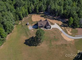 1075 Cottrell Hill Rd, Lenoir, NC 28645