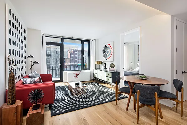 Rented by Bold New York | media 23