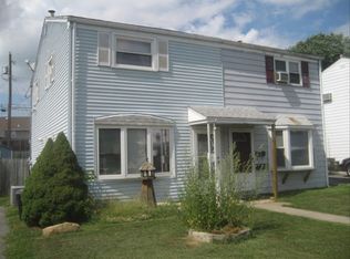 1530 Valley Rd, Bethlehem, PA 18018