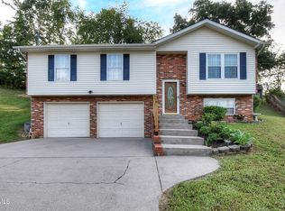 330 Heather Ln, Church Hill, TN 37642