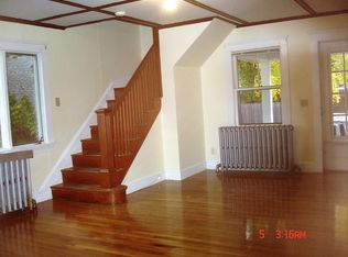 10 1st St, Melrose, MA 02176