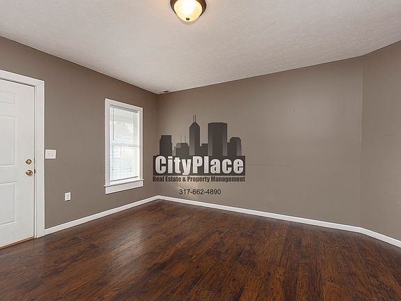 05_Living Room_11242021