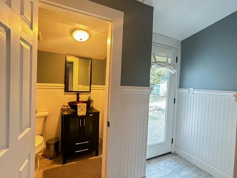 511 Stockton St — Photo 11