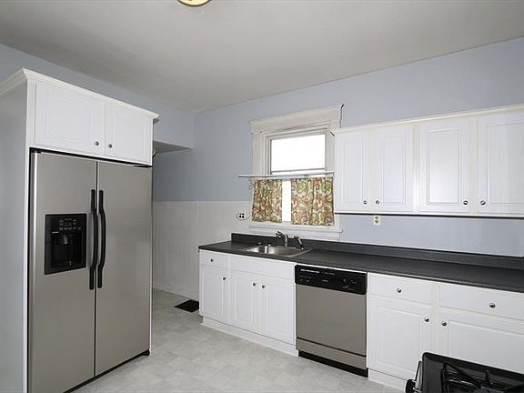5th image of 1180 Coronado Ave