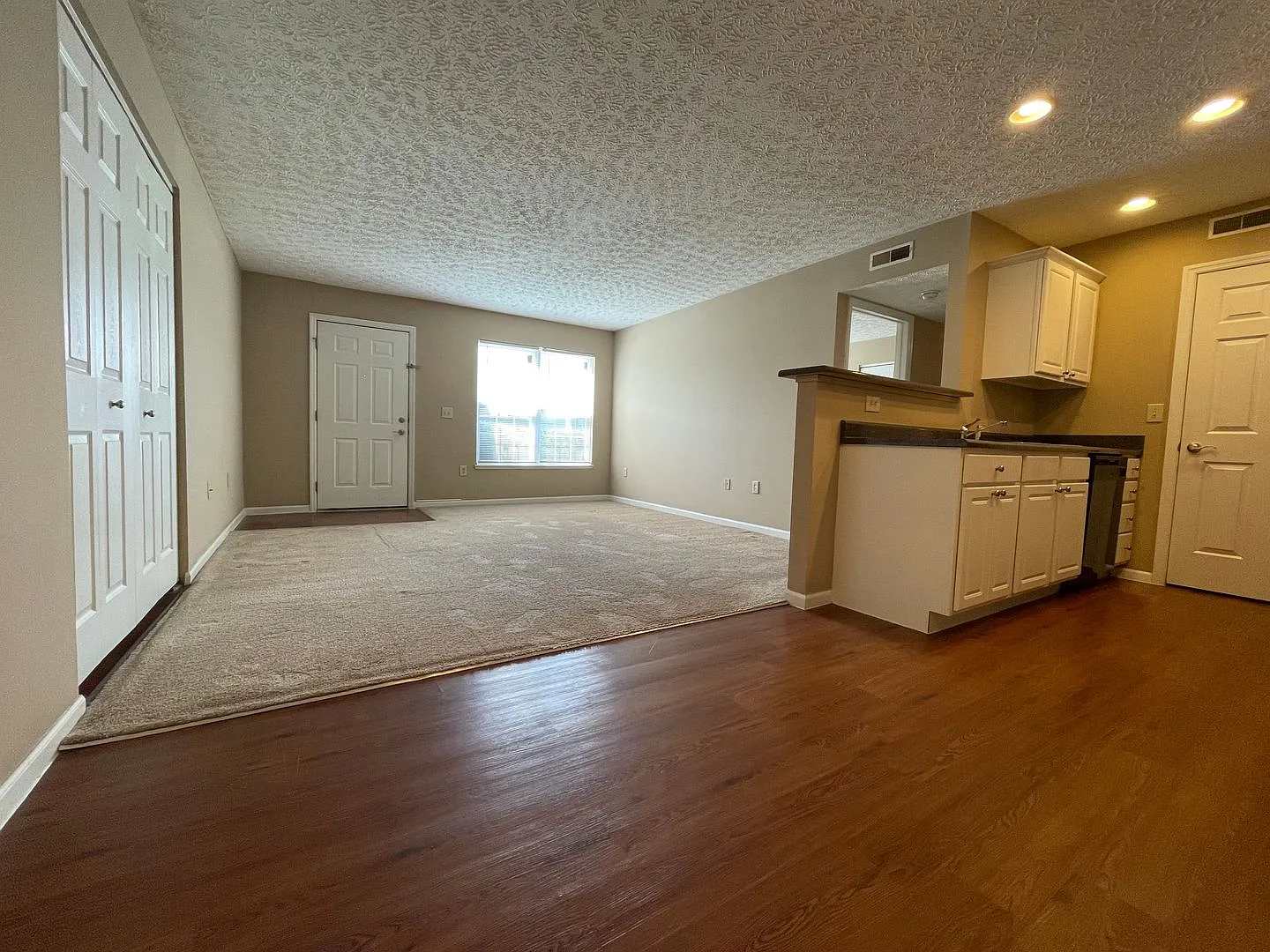 5558 Garden Ridge — Photo 3