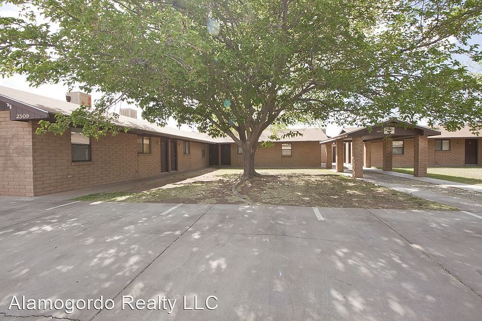 1st image of 2509 Pecan Dr #2509