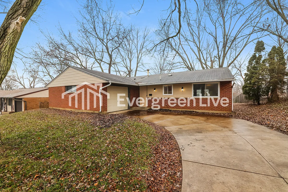 Building Photo - 7145 Mandrake Dr