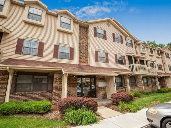 1512 W Jefferson Ave, Naperville, IL