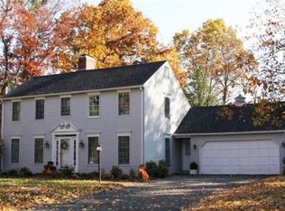 4 Millbrook Cir, Wilbraham, MA 01095