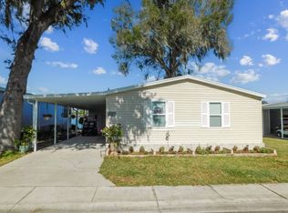 6067 Spring Lake Cir, Zephyrhills, FL 33540